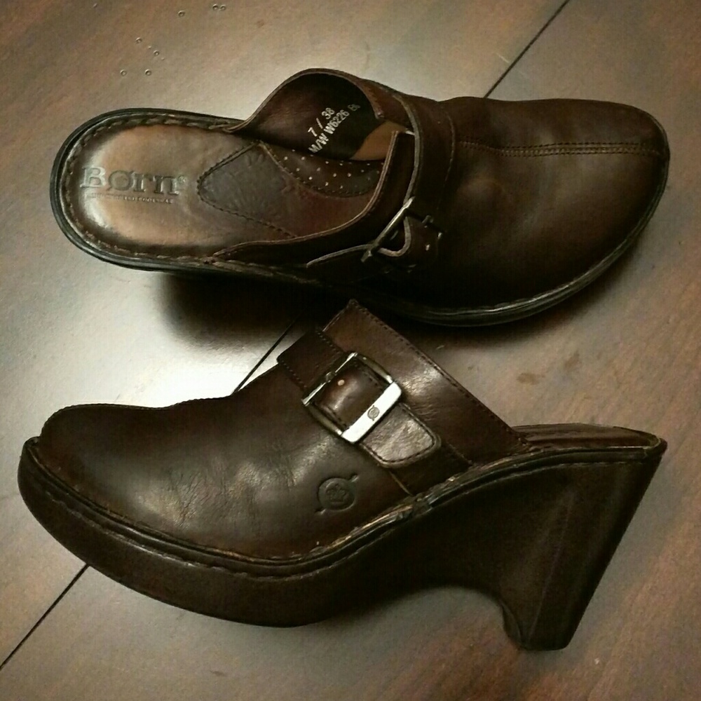 Born Slide-on Brown Leather Buckle Wedge Heel Clog